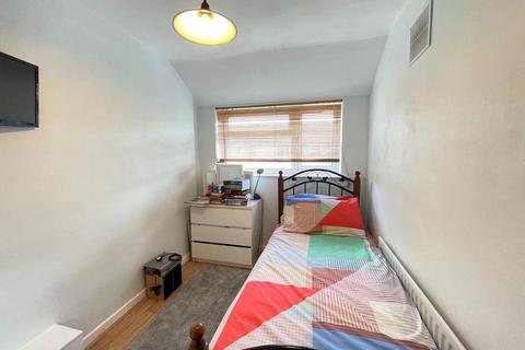 27 Rosedene Drive, Birmingham, B20 2HT