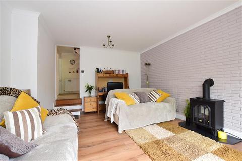8 Hillcrest Drive, Cuxton, Rochester, ME2 1AA