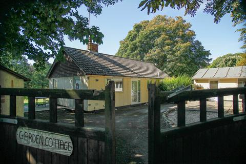 3 bedroom detached bungalow to rent, Upper lambourn, Hungerford RG17