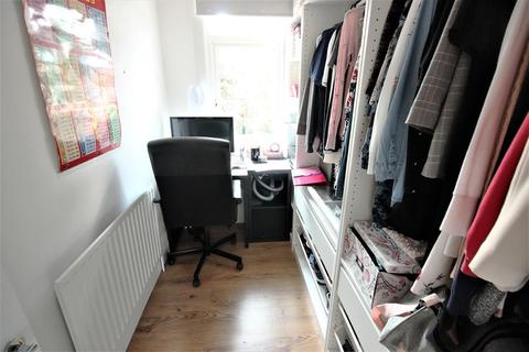 29 Mcleod Road, London, SE2 0BP