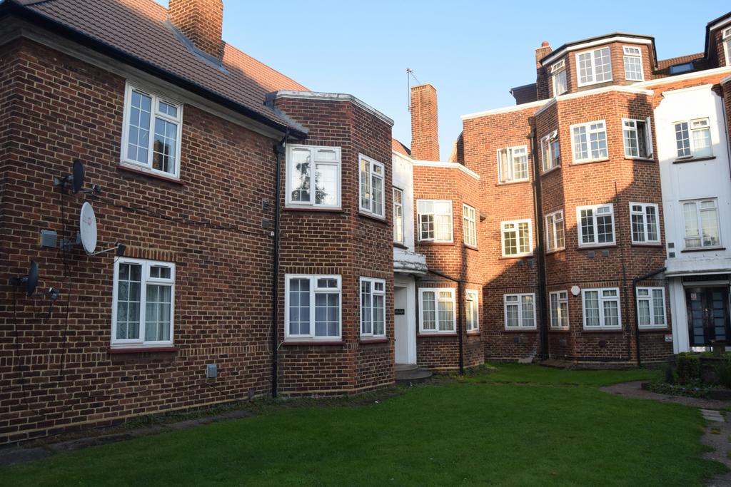Two bedroom flat for Rent