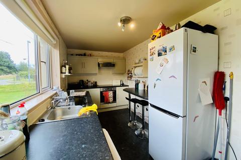 35 Glenview, Dalmally, PA33 1BE