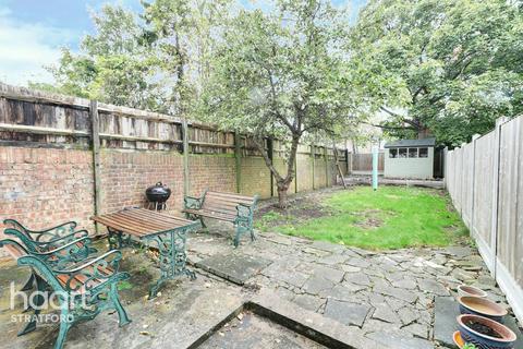 4a East Road, London, E15 3QR
