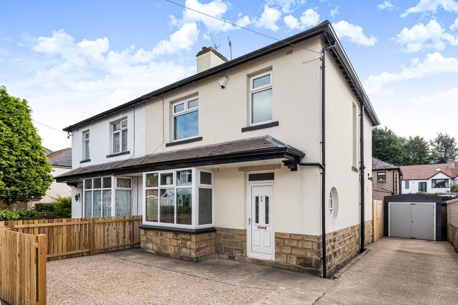 Laurel Grove, Bingley, BD16 2RY 3 bed semidetached house £250,000
