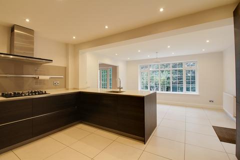 5 bedroom detached house to rent, Barnards Hill, Marlow, SL7 2NX