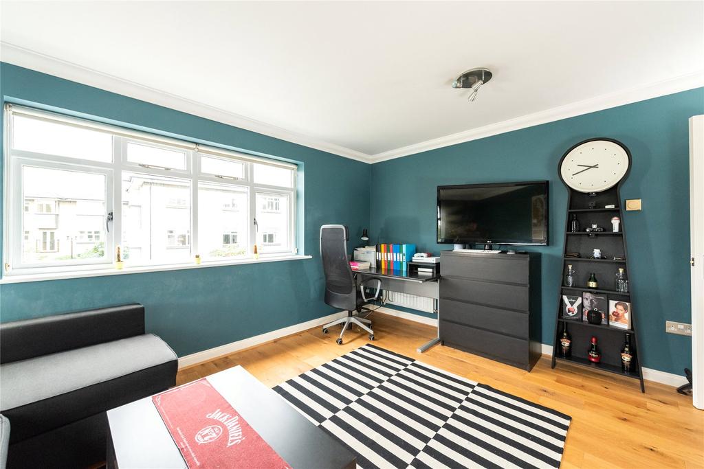 Sitting/Dining Room