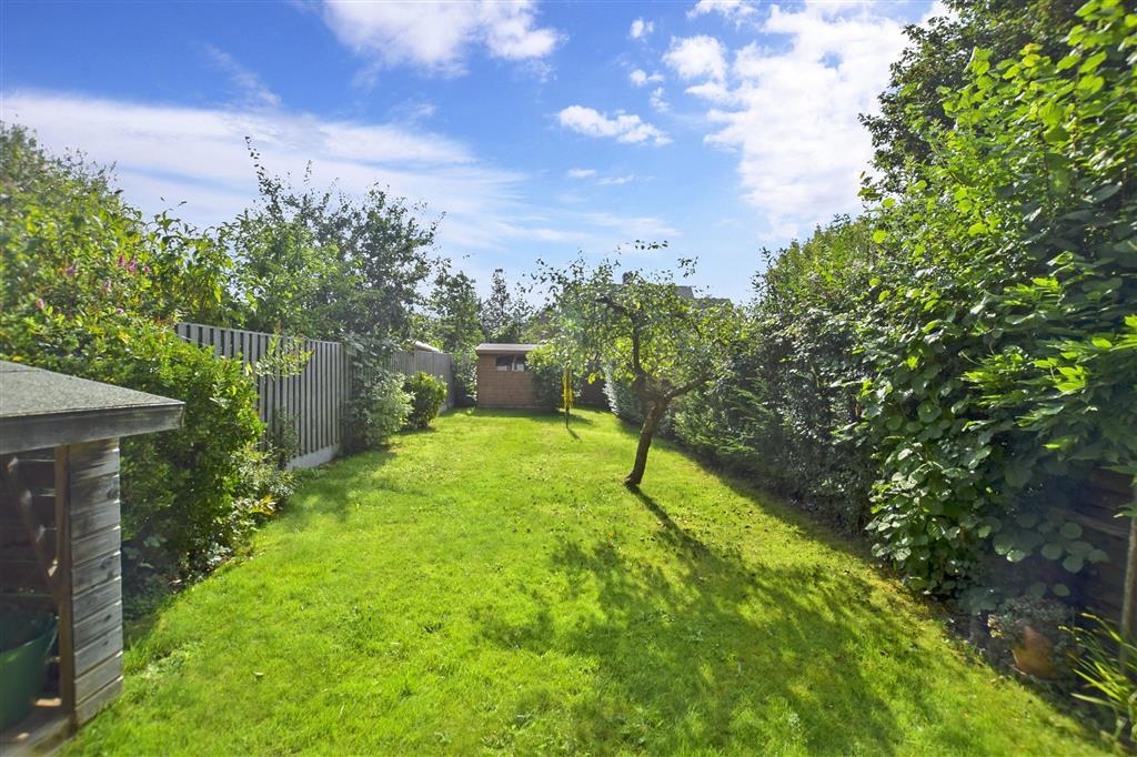 Howland Road, Marden, Tonbridge, Kent 2 bed semidetached house £325,000