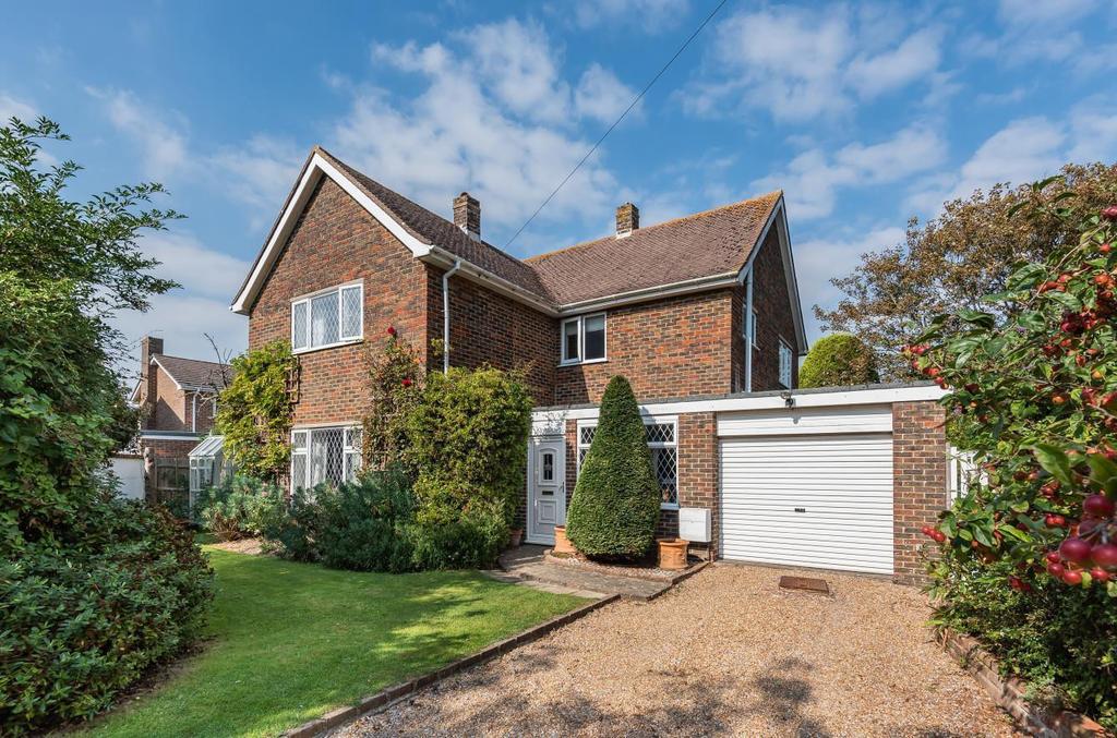 Church Road, West Wittering, PO20 4 bed detached house £750,000