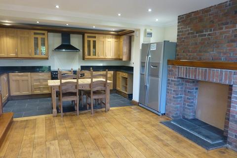 10 Ceidrim Road, Glanamman, Ammanford, SA18 1BZ