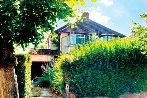 5 Lime Tree Walk, West Wickham, BR4 9EB