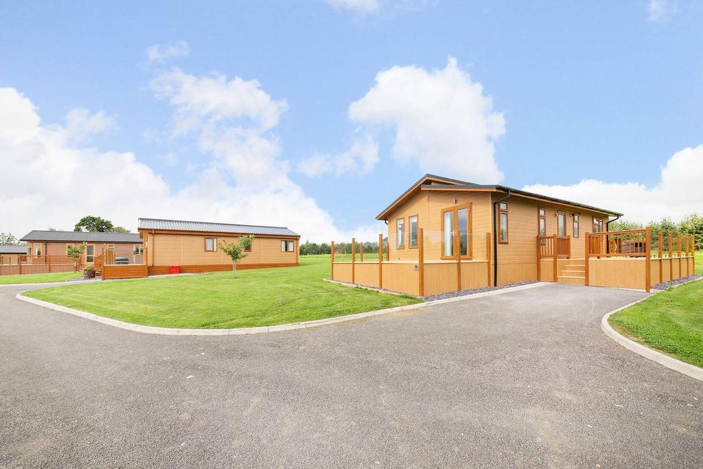 Thornton Lane Easingwold 2 bed lodge £185,000