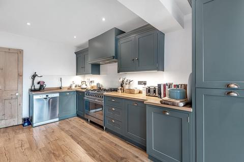 30 Denzil Road, Guildford, GU2 7NQ