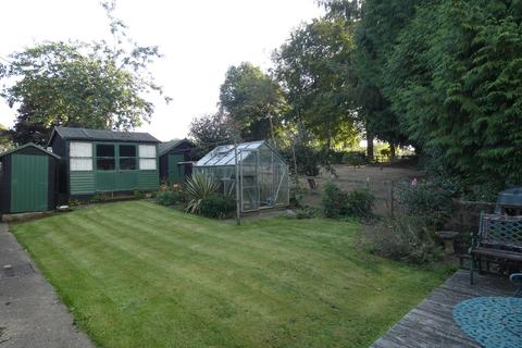 Lane End Carthorpe Road, Kirklington, Bedale, DL8 2LT