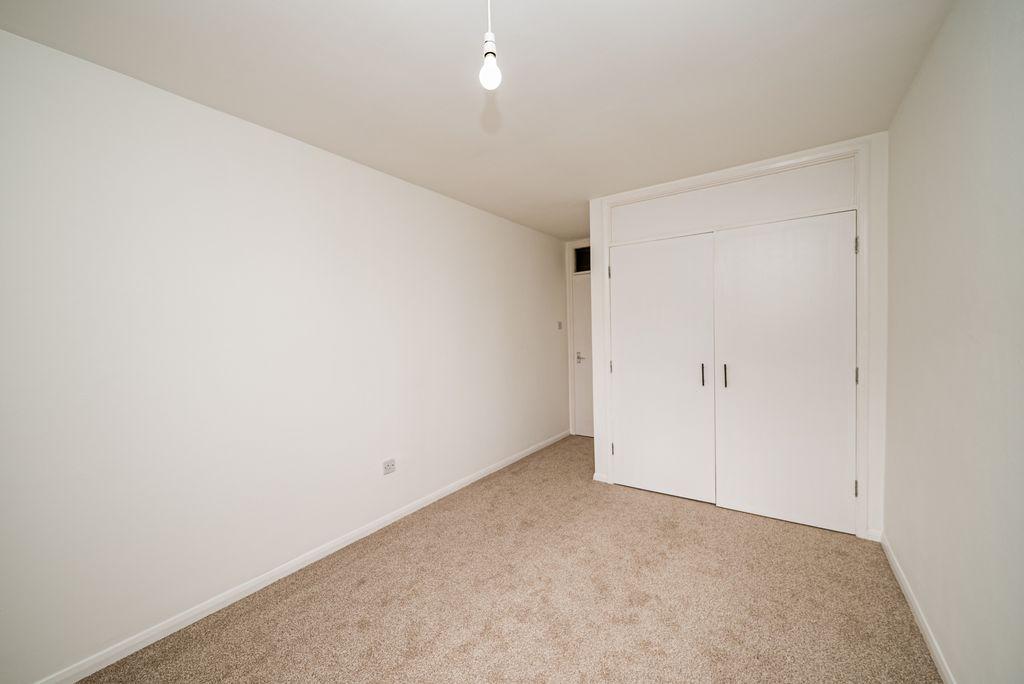 Bedroom 1 (Double)