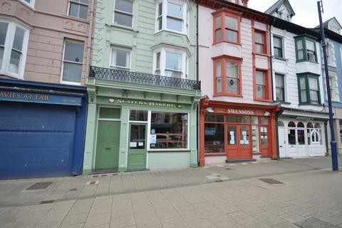 Retail property (high street) to rent - Owain Glyndwr Square, Aberystwyth