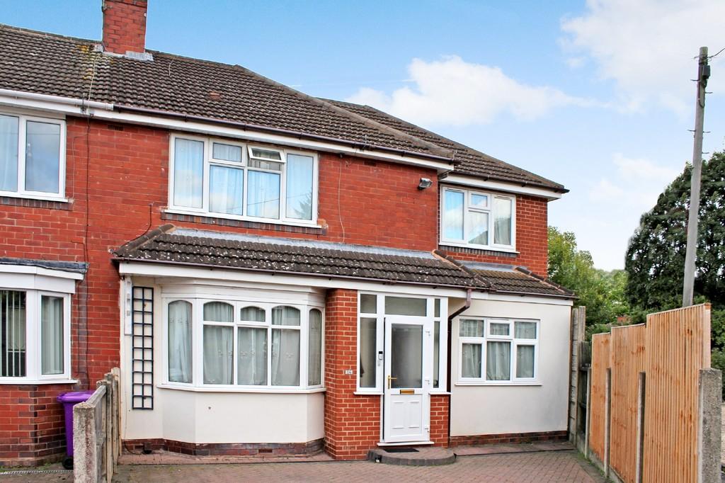 Orton Grove, Penn 4 bed semidetached house £270,000