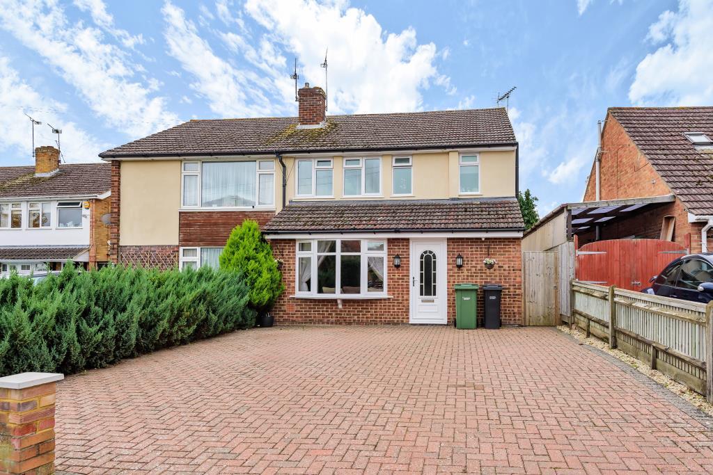 Didcot, Oxfordshire, OX11 4 bed semidetached house £475,000