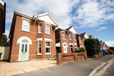 Modern Student House on Nortoft Road