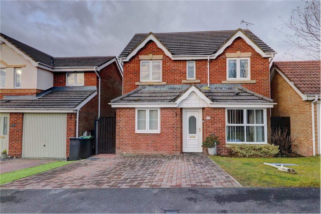 Fenwick Way, Consett, DH8 4 bed detached house £190,000