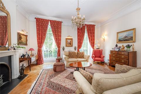 24 Connaught Square, London, W2 2HL
