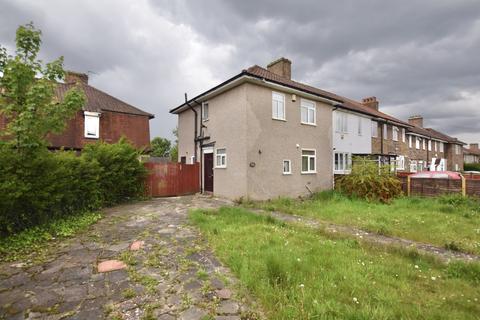 33 Moremead Road, London, SE6 3LR