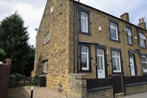 3 bedroom terraced house to rent, Gillroyd Mount, Morley, LS27