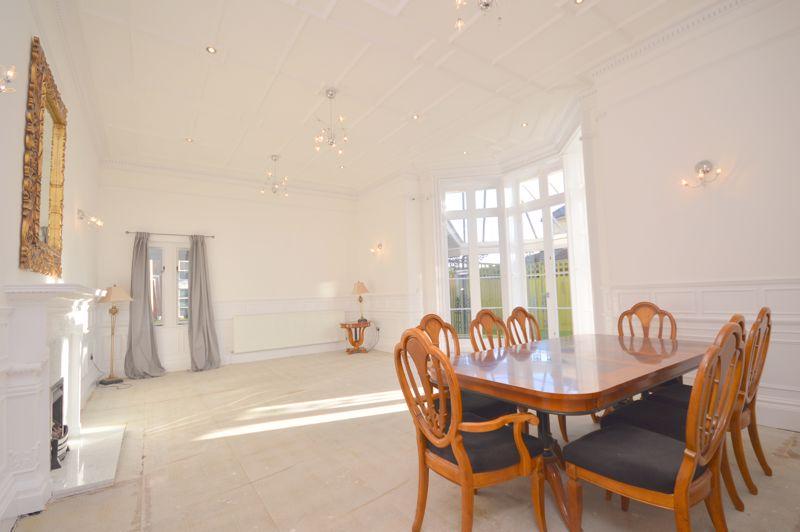 Apt.5, 14 Holmefield Road, Liverpool 2 bed apartment £260,000