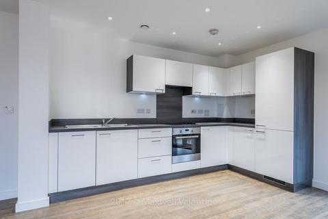 undefined, Connersville Way, Croydon