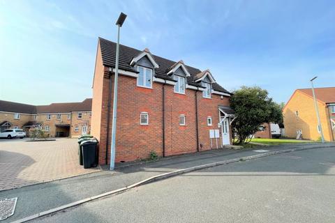 2 bedroom coach house to rent, Great Meadow, Tipton DY4