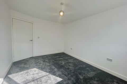 2 bedroom apartment to rent, Lostock Court, Lostock Lane, Bolton, Lancashire. * AVAILABLE START OF AUGUST *