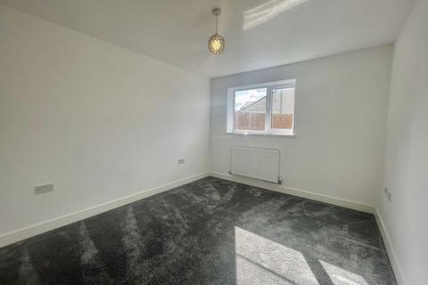 2 bedroom apartment to rent, Lostock Court, Lostock Lane, Bolton, Lancashire. * AVAILABLE START OF AUGUST *