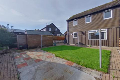 8 Hakon Road, Thurso, KW14 7LR