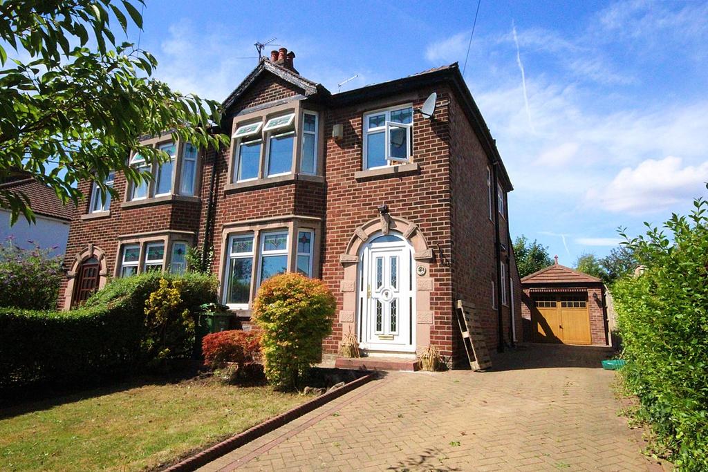 The Dale, Great Sankey, Warrington, WA5 3 bed semidetached house £