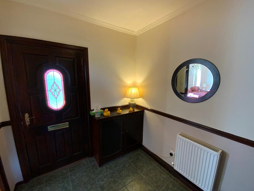 Dunearn Drive, Kirkcaldy, Kirkcaldy, KY2 3 bed semidetached house £