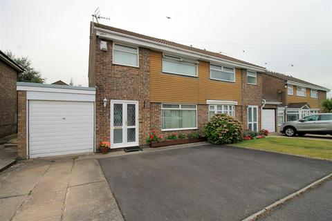 3 Blenheim Close, Barry, CF62 8AN