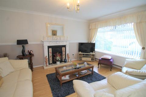 3 Blenheim Close, Barry, CF62 8AN