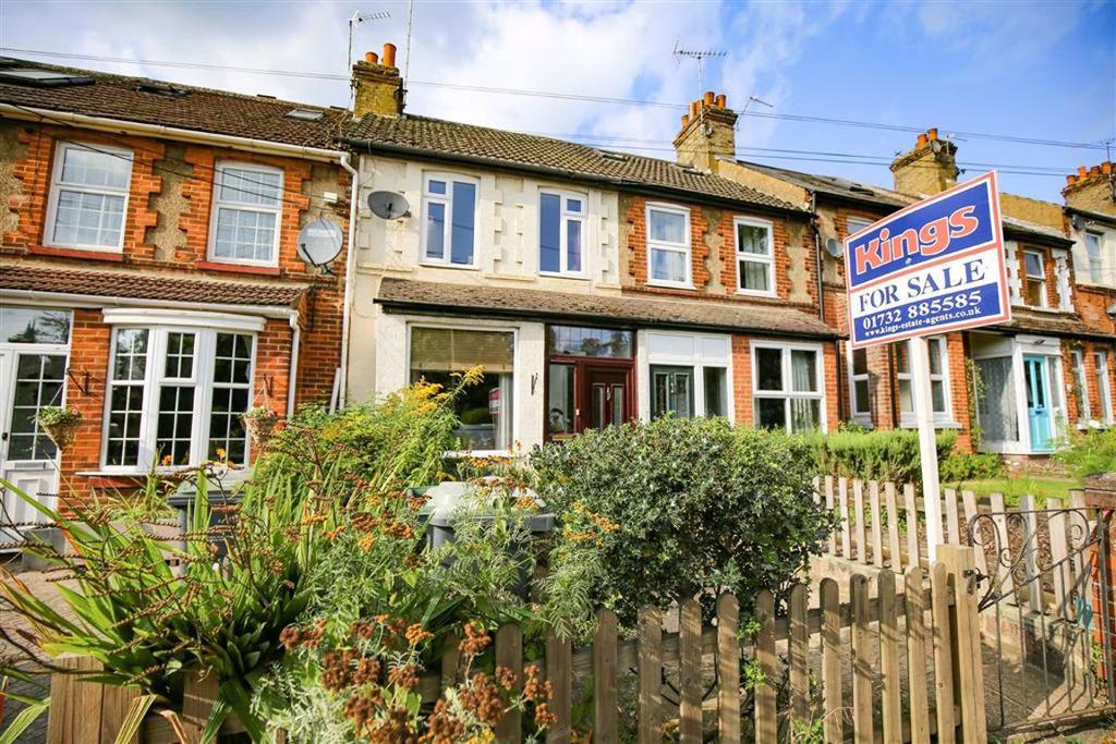 St Mary's Platt, Kent 2 bed terraced house £275,000