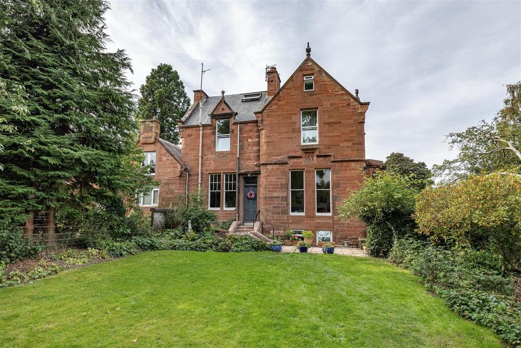 Abbotsford Road, Galashiels 6 bed house £475,000