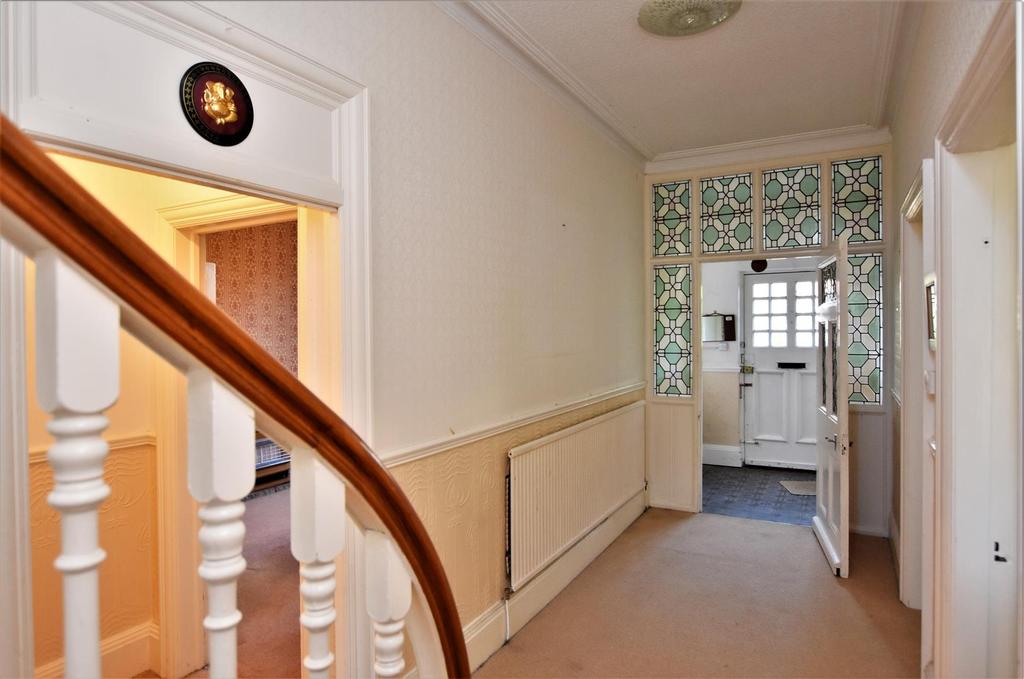 Infield Park, BarrowInFurness 4 bed mews £350,000