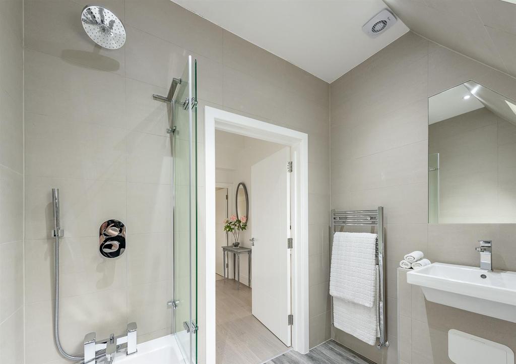 3, 25 Westview Road Low Res - 0007 - IMM6487 -.jpg