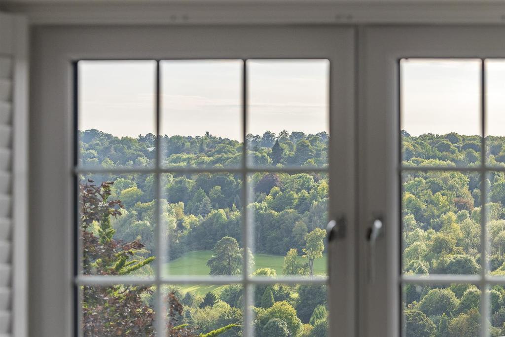 3, 25 Westview Road Low Res - 0027 - JHG8048 -.jpg