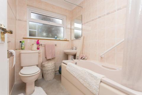 16 Evenhill Road, Littlebourne, Canterbury, CT3 1TE
