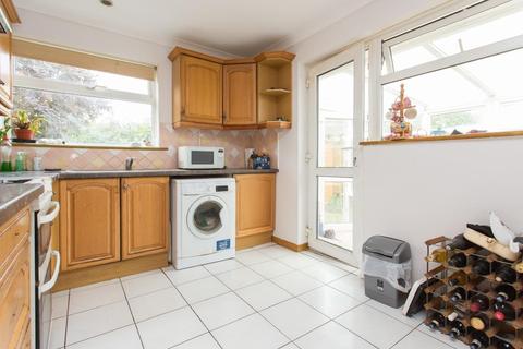 16 Evenhill Road, Littlebourne, Canterbury, CT3 1TE