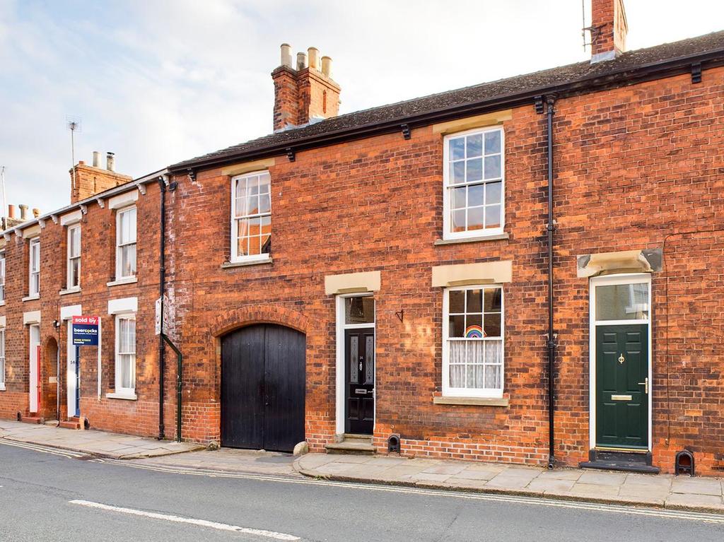 Eastgate, Beverley 3 bed terraced house £365,000