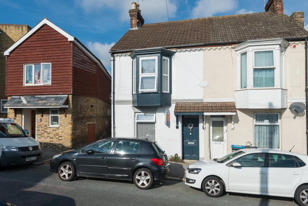 Denmark Road, Ramsgate 3 bed end of terrace house £230,000