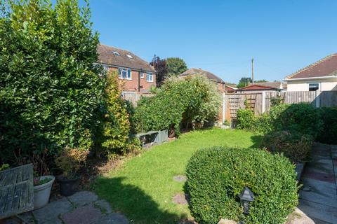 13 Abbey Grove, Minster, Ramsgate, CT12 4HB