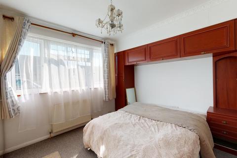 13 Abbey Grove, Minster, Ramsgate, CT12 4HB