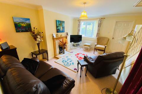 16 Beech Park Close, Riccall, York, YO19 6NL