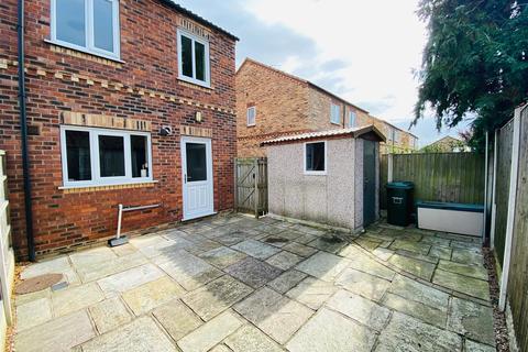 16 Beech Park Close, Riccall, York, YO19 6NL