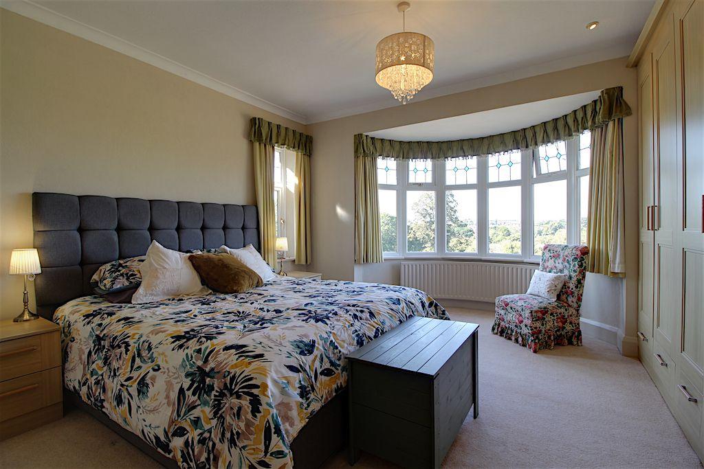 Bedroom 1 (Double)
